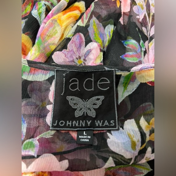 Johnny Was Suri Ruffled Floral Silk Maxi Dress. 100% silk - Picture 4 of 8